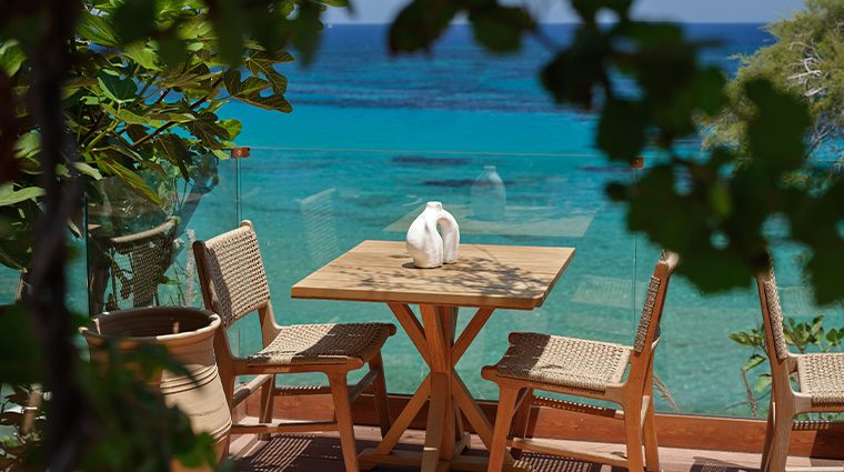lesante cape kyma beach bar