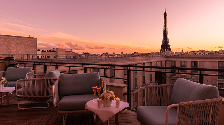 l hotel du collectionneur appartement eiffel terrasse