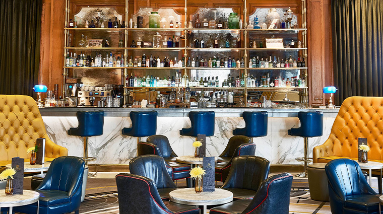 london marriott hotel county hall gillrays bar
