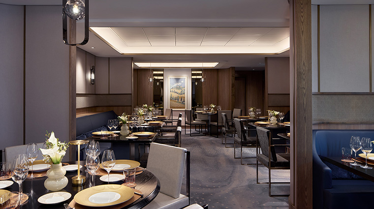 the ritz carlton yacht collection luminara seta su