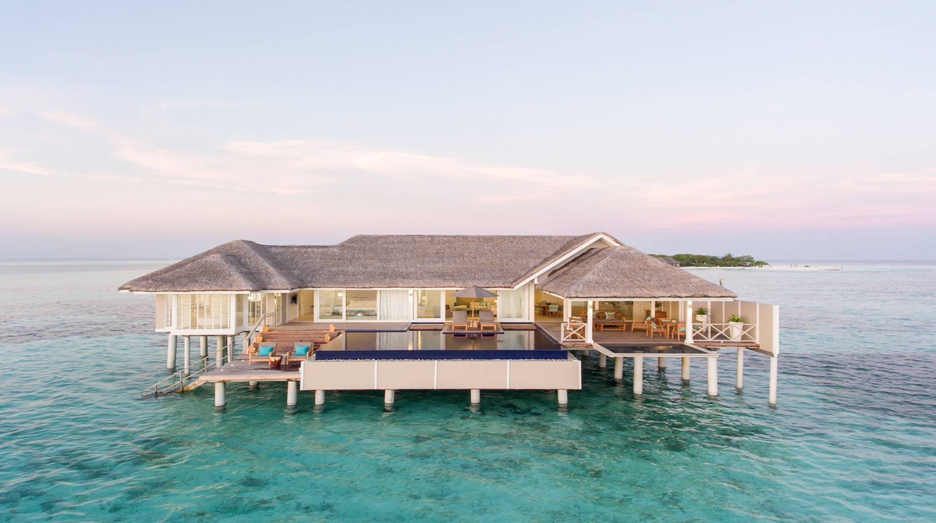 LUX* South Ari Atoll - Maldives Hotels - Dhidhoofinolhu, Maldives ...