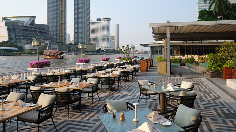 17 bangkok dine the verandah