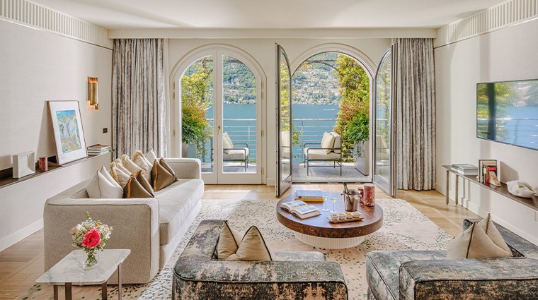 lake como mandarin suite