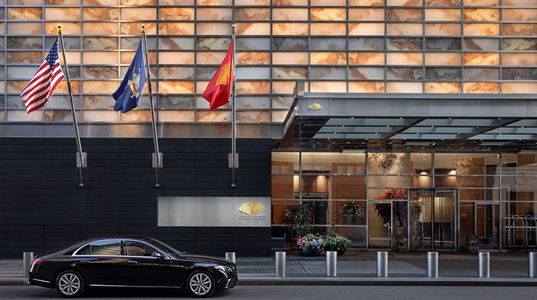 mandarin oriental new york hotel entrance