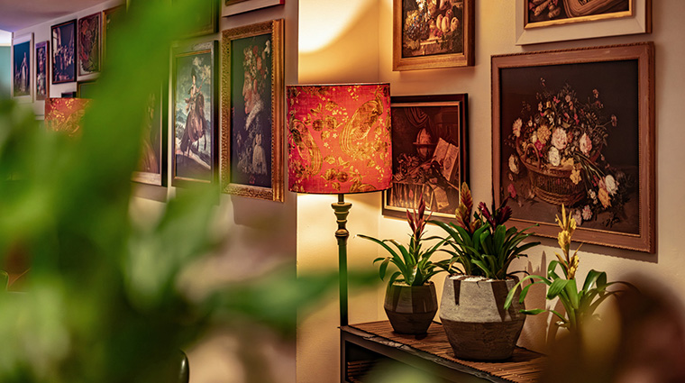 mandarin oriental prague monastiq bar