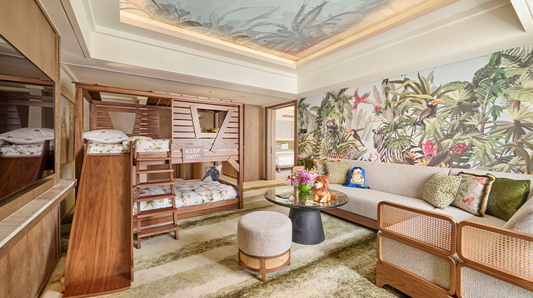 mandarin oriental singapore residential family suite