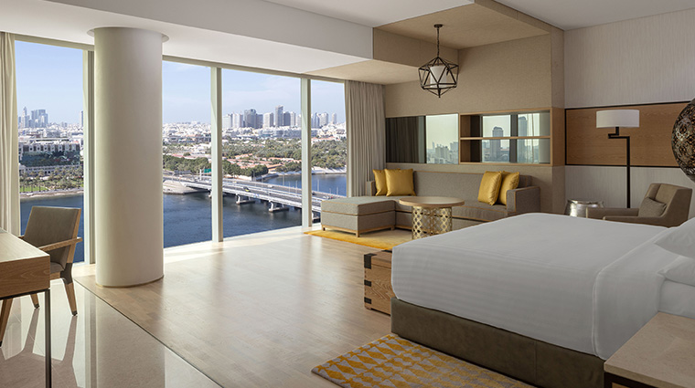 marriott marquis dubai creek m club room