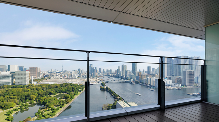 mesm tokyo guest room balcony