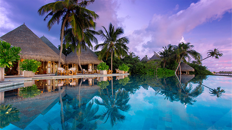 milaidhoo maldives compass pool bar