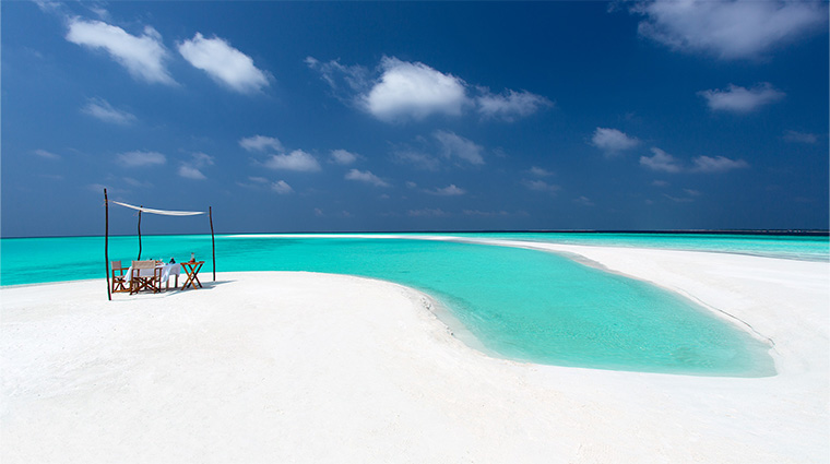 milaidhoo maldives destination dining sandbank