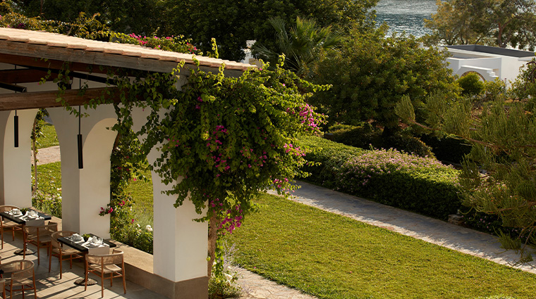 12 Minos Beach Art Hotel Bacchus