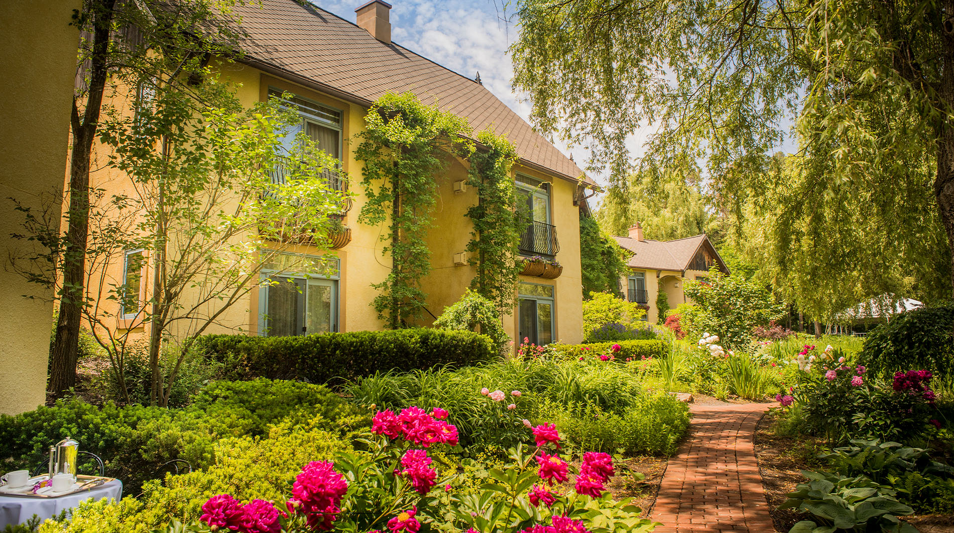 Mirbeau Inn & Spa Skaneateles - The Adirondacks Hotels - Skaneateles ...