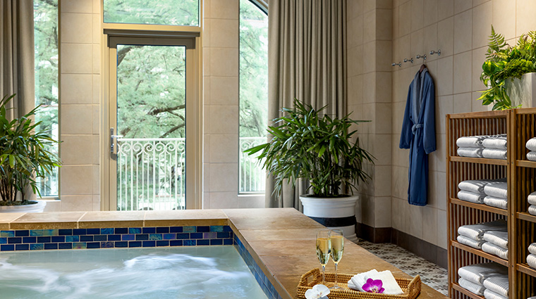 mokara hotel and spa whirlpool