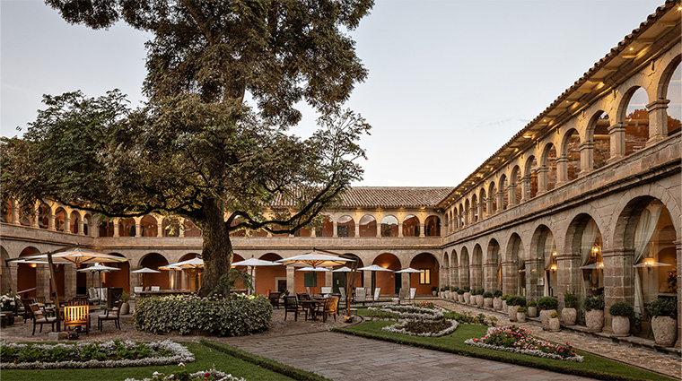 monasterio a belmond hotel courtyard2