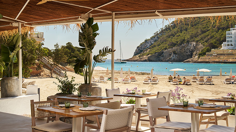 mondrian ibiza sonrojo beach chiringuito