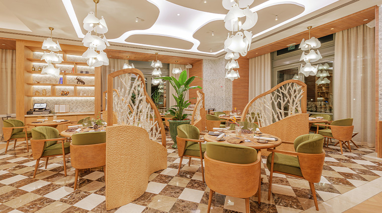 08monte carlo bay hotel resort restaurant