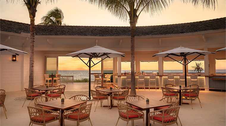naples beach club a four seasons resort sunset bar seating