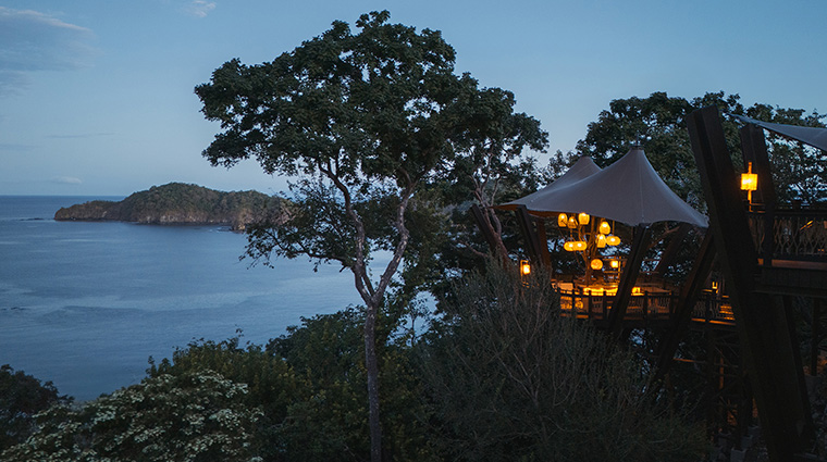 nekajui a ritz carlton reserve ambar night lit