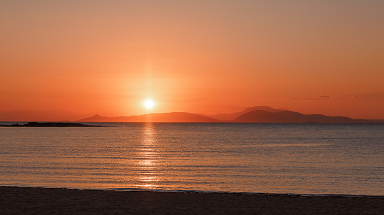 oneonly aesthesis beach sunset