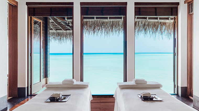 oneonly reethi rah spa double treatment room