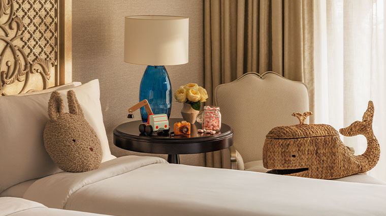 oneonly royal mirage arabian court deluxe twin kids