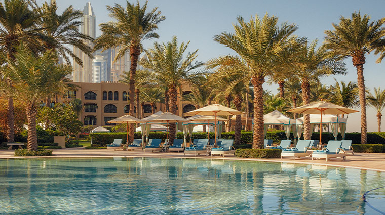 oneonly royal mirage arabian courtpool