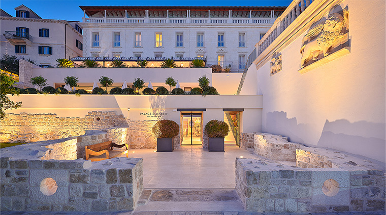 palace elisabeth hvar heritage hotel exterior4