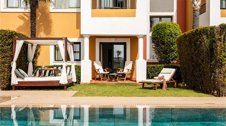 palacio de sancti petri gran melia red level pool access