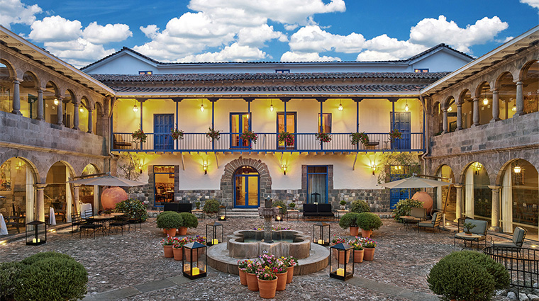 palacio del inka a luxury collection hotel main courtyard