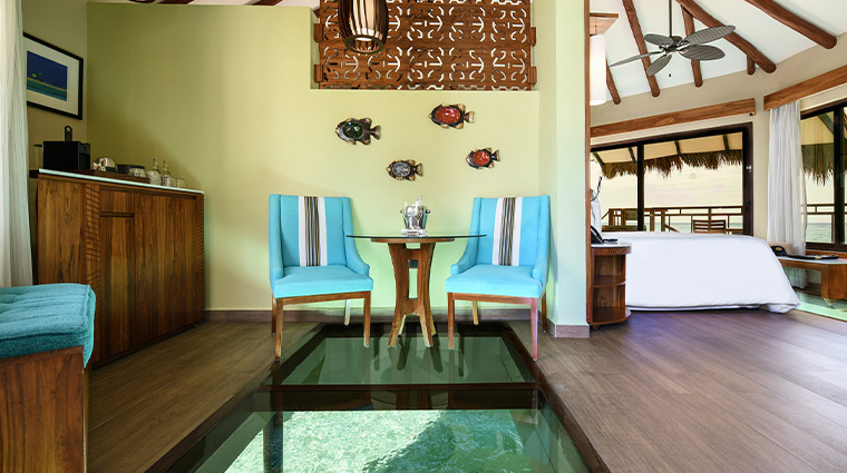 8 EliteOverwaterBungalow living