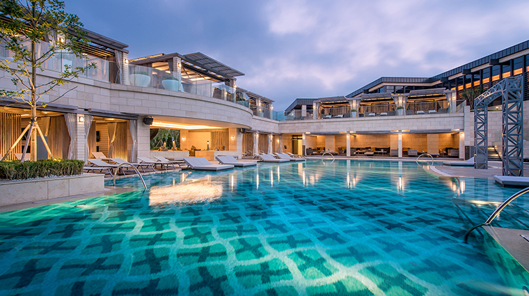 paradise hotel resort outdoor pool 15