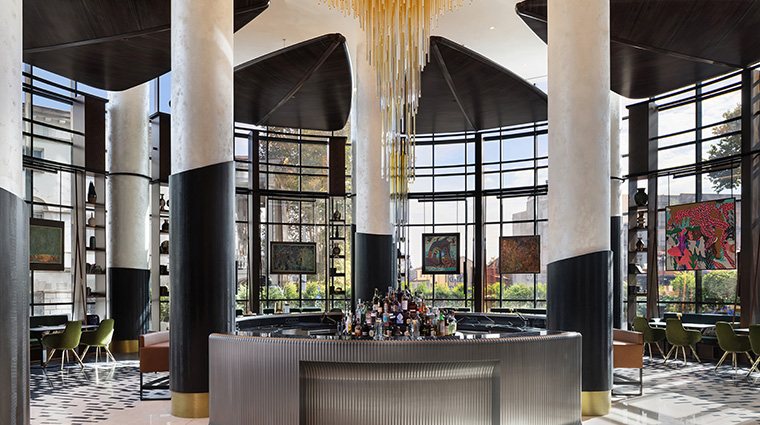 paragraph freedom square bar