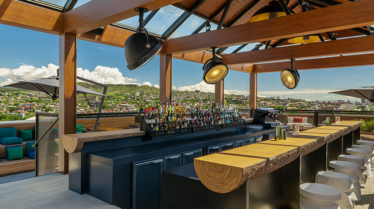 paragraph freedom square bar2