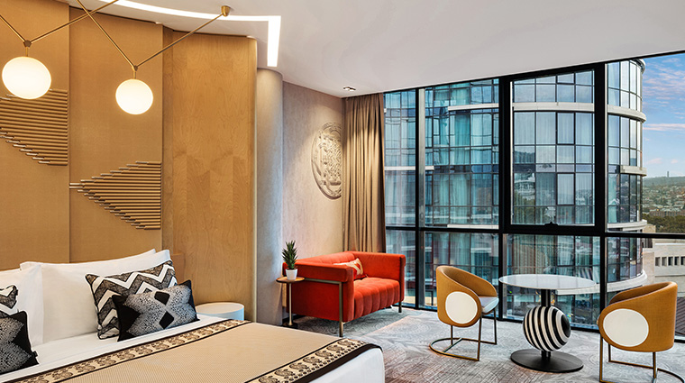 paragraph freedom square room