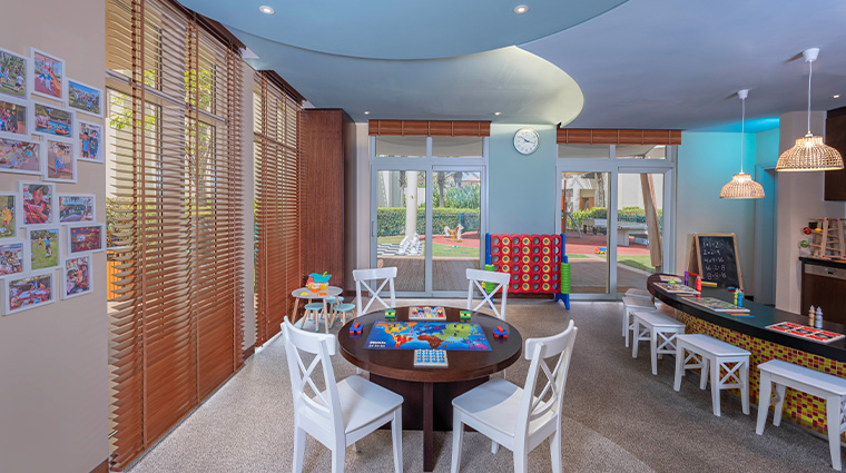 park hyatt abu dhabi hotel and villas kids club2