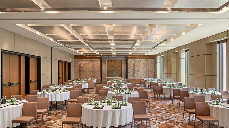 park hyatt doha salon I II III ballroom round table set up