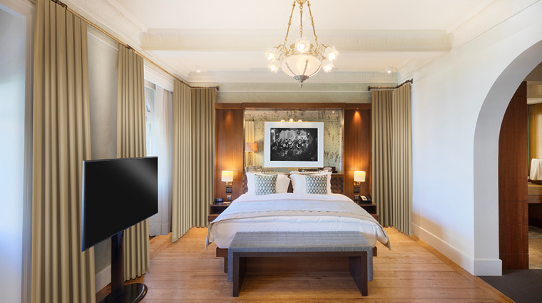 park hyatt istanbul macka palas premium king bed tv