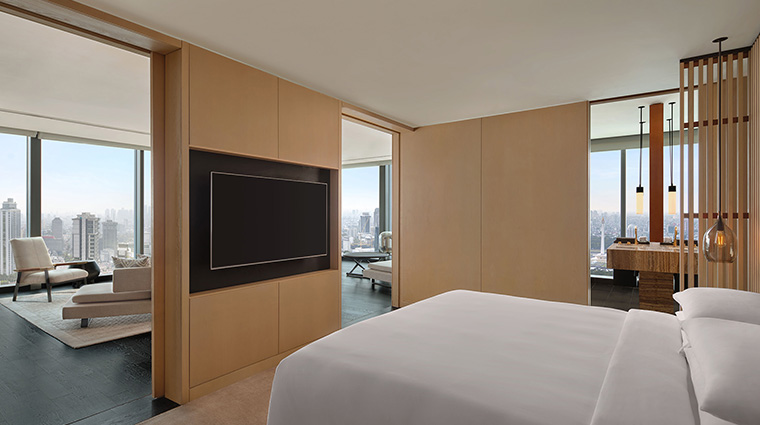 park hyatt jakarta guestroom suite park suite deluxe bedroom