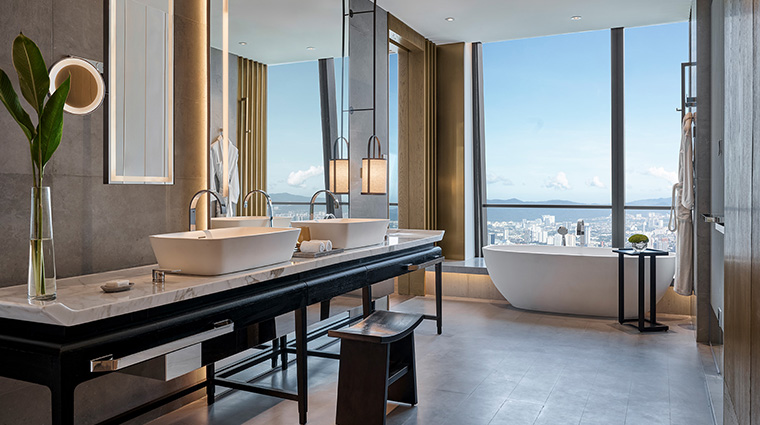 park hyatt kuala lumpur park suite bathroom