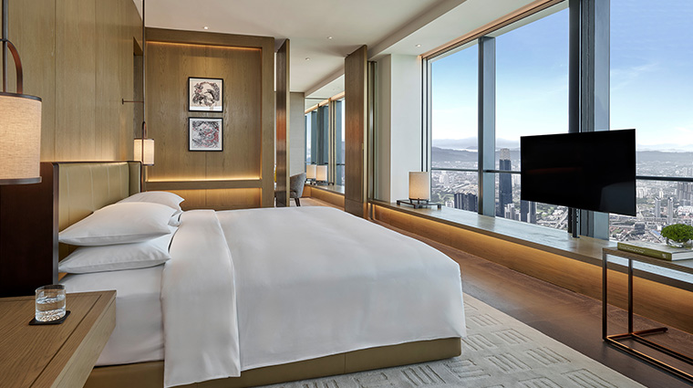 park hyatt kuala lumpur park suite bedroom