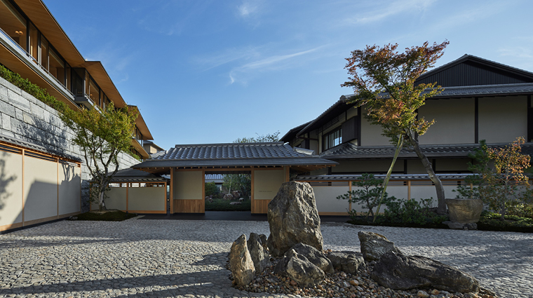 park hyatt kyoto entrance