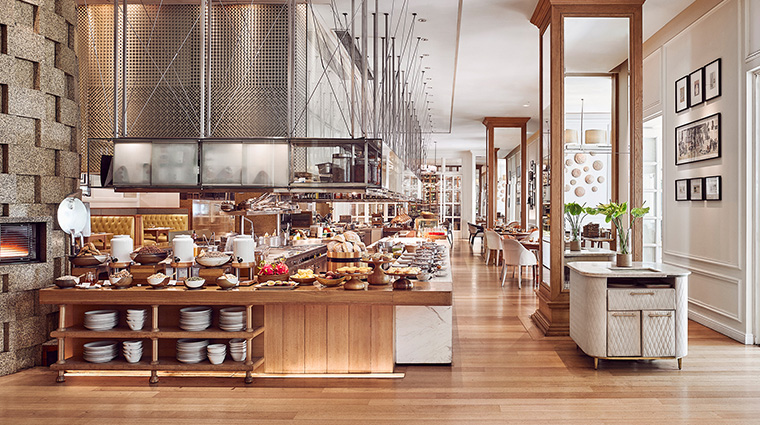 park hyatt saigon opera restaurant