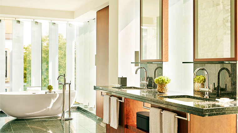 park hyatt zurich zurph park corner suite bathroom