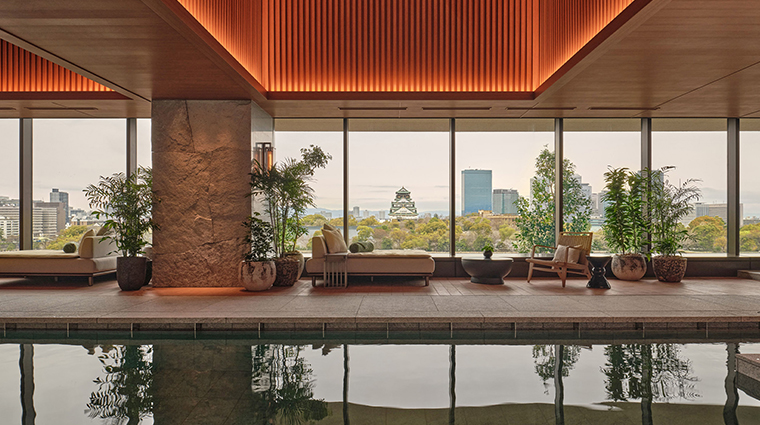 patina osaka wellness pool