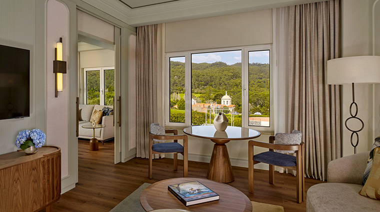 penha longa resort executive suite