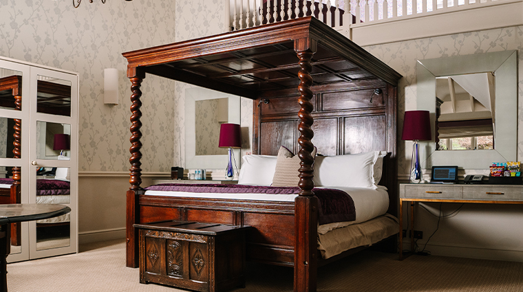 pennyhill park bedroom