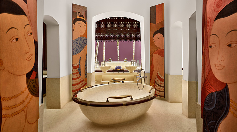 phulay bay a ritz carlton reserve pavilion bathroom