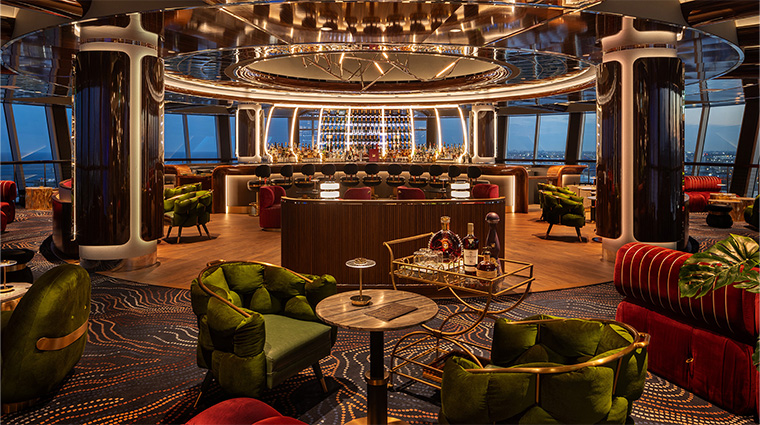 pier sixty six resort bar