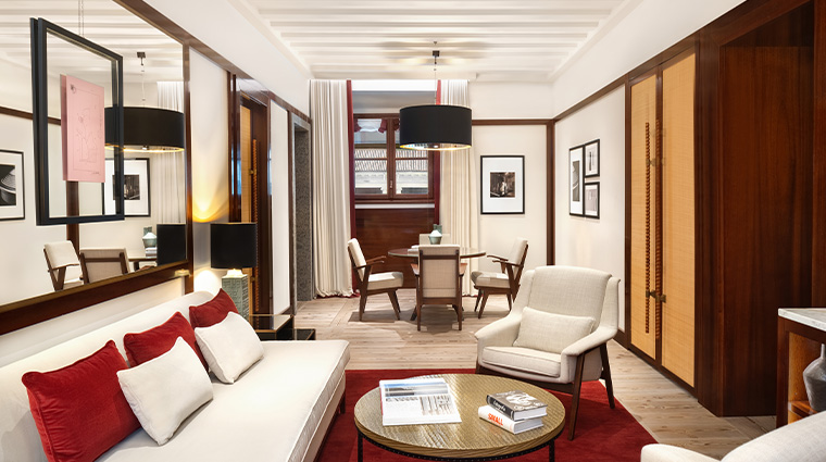 portrait milano lungarno collection suite living room