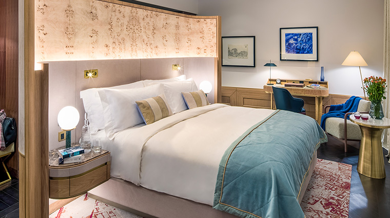 raffles europejski warsaw bedroom3